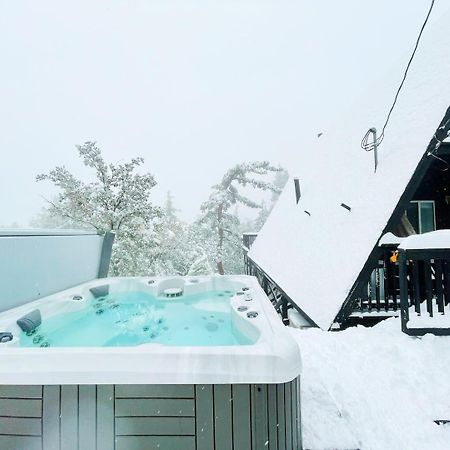 Dog Friendly A-Frame Hot Tub Nature Views Villa Idyllwild Esterno foto